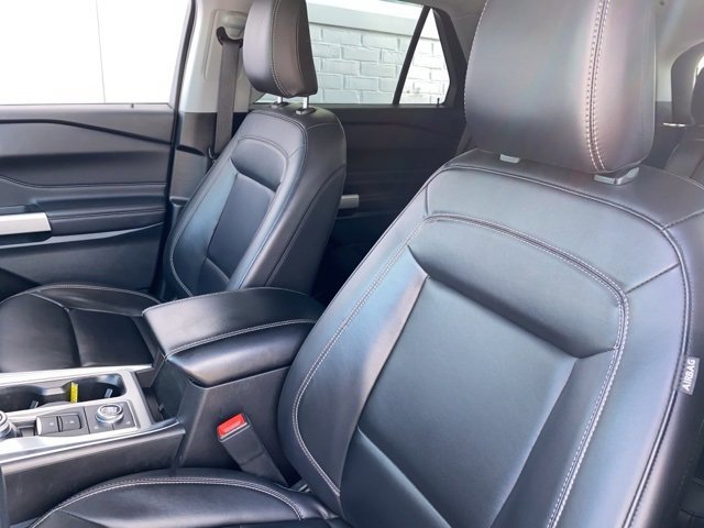 Certified 2023 Ford Explorer XLT w/ Equipment Group 202A image 21