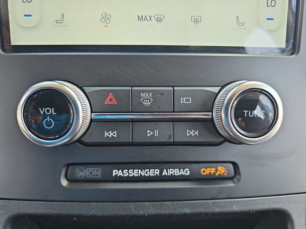 Certified 2024 Ford Edge SEL AWD/4WD image 22