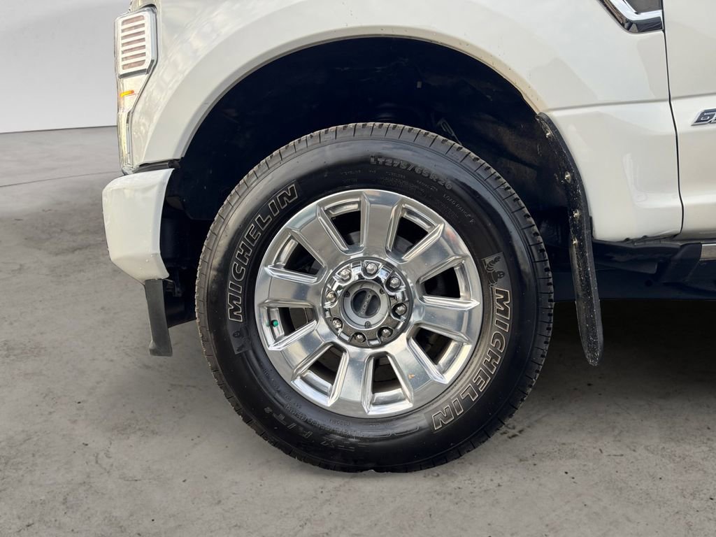 Certified 2022 Ford F350 Platinum image 14