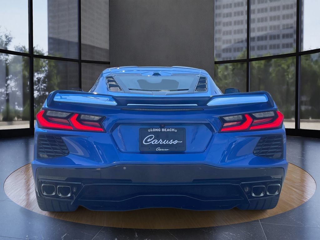 Used 2022 Chevrolet Corvette Stingray Premium Cpe w/ Z51 Performance Package RWD image 4