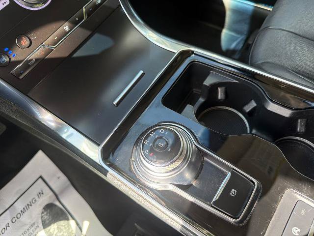 Certified 2020 Ford Edge Titanium w/ Equipment Group 301A FWD image 28