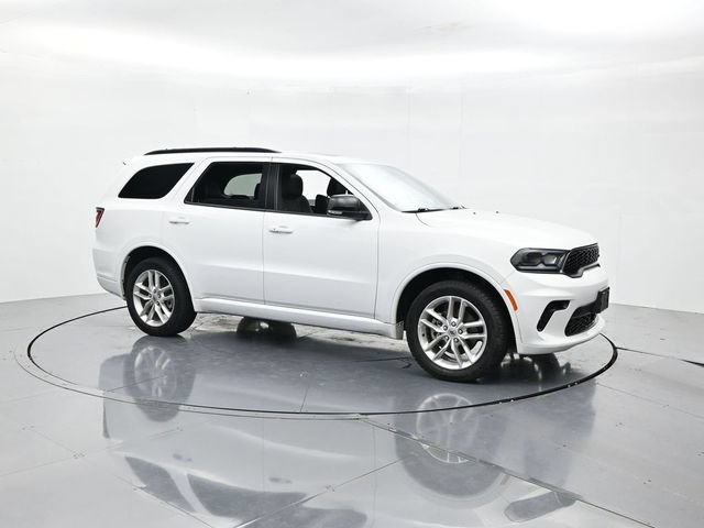 Used 2024 Dodge Durango GT AWD/4WD image 3