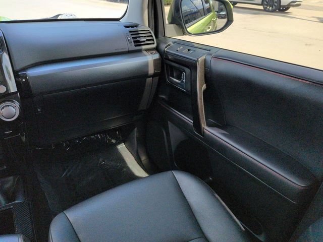 Used 2023 Toyota 4Runner TRD Off-Road Premium w/ Moonroof Package AWD/4WD image 17