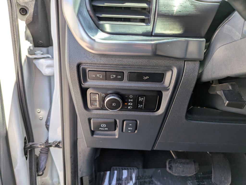 Certified 2023 Ford F150 Lariat image 31