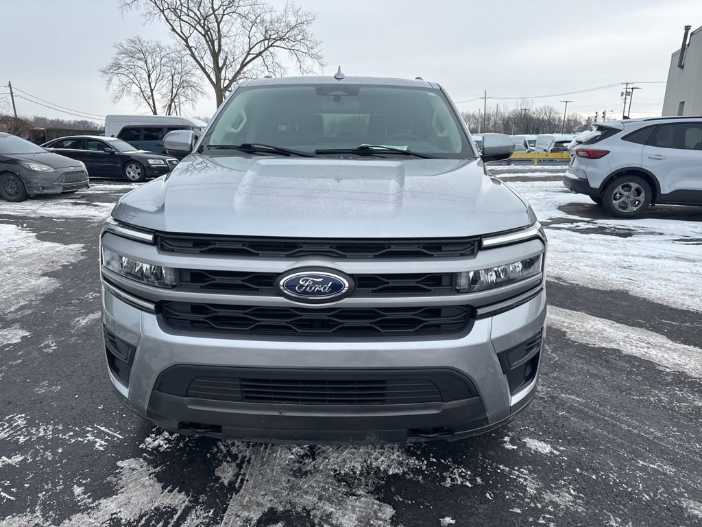 Certified 2022 Ford Expedition Max XLT image 16