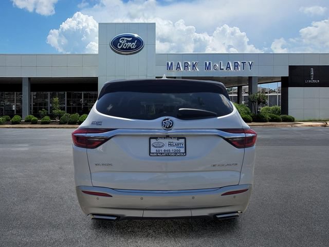 Used 2018 Buick Enclave Premium w/ Trailering Package FWD image 4