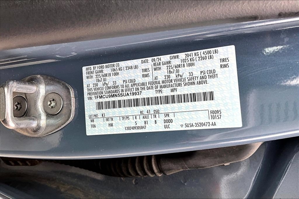 Certified 2025 Ford Escape ST-Line w/ Tech Pack #1 AWD/4WD image 31