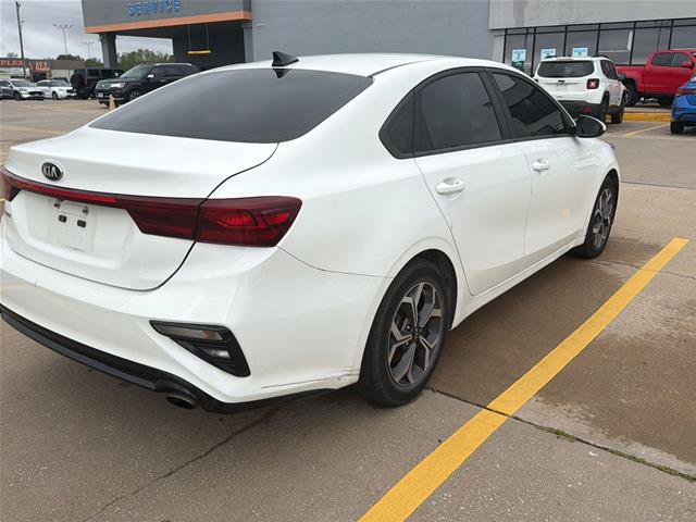 Used 2020 Kia Forte LXS FWD image 5