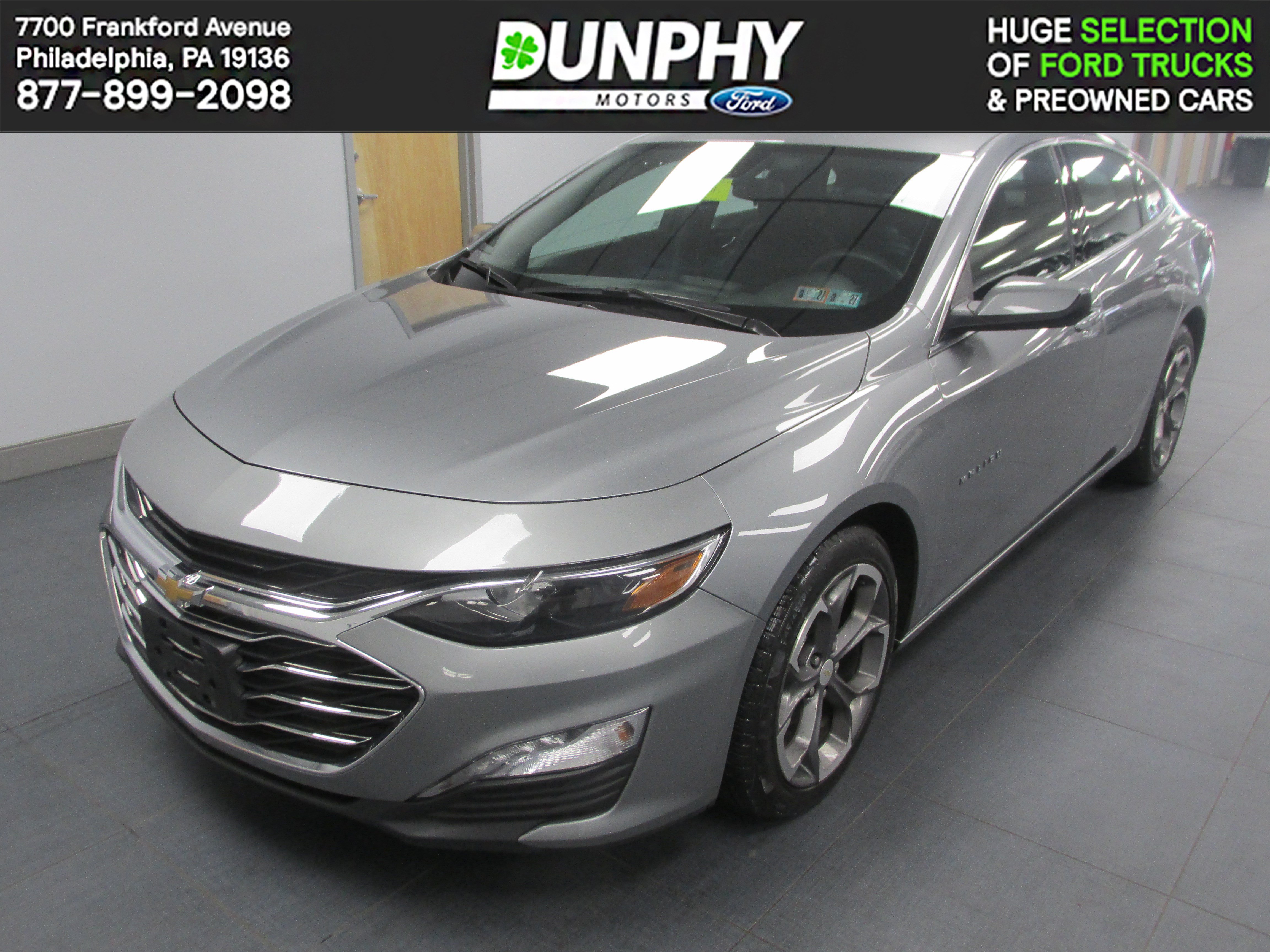 Used 2024 Chevrolet Malibu LT FWD image 1