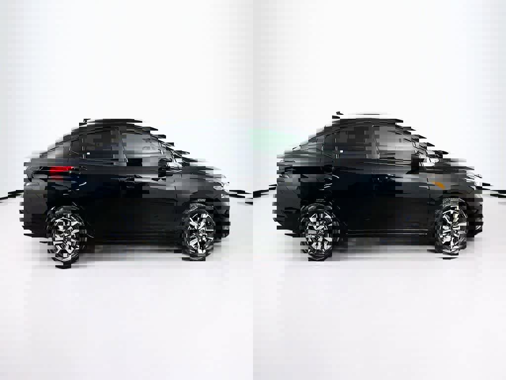 Used 2023 Nissan Versa SV image 25