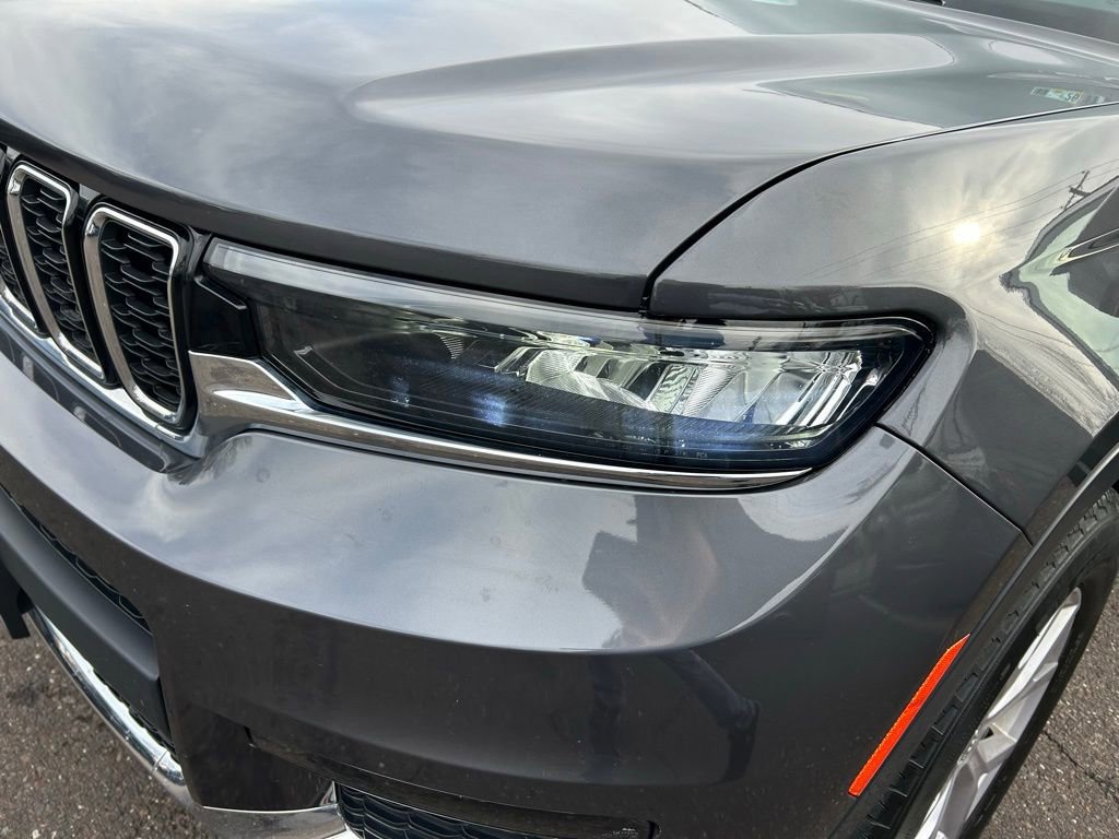 Used 2022 Jeep Grand Cherokee L Limited image 34