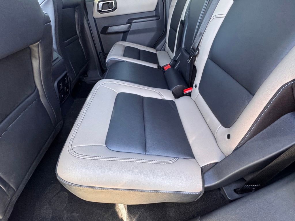 Certified 2024 Ford Bronco Wildtrak AWD/4WD image 30
