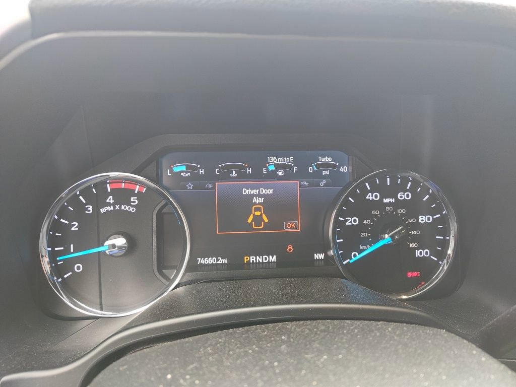 Certified 2021 Ford F350 Lariat w/ Lariat Ultimate Package image 11