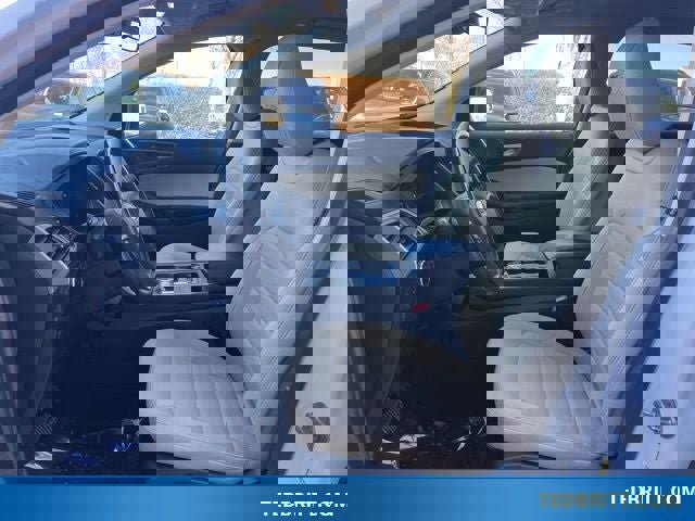 Certified 2024 Ford Edge SE image 23