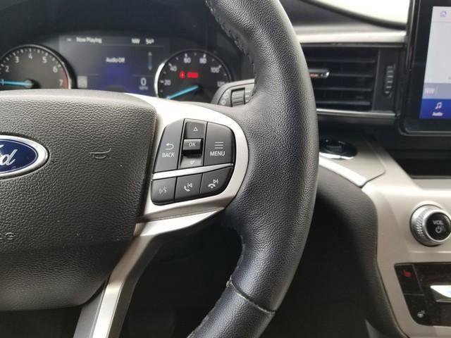 Certified 2023 Ford Explorer XLT w/ Equipment Group 202A AWD/4WD image 25