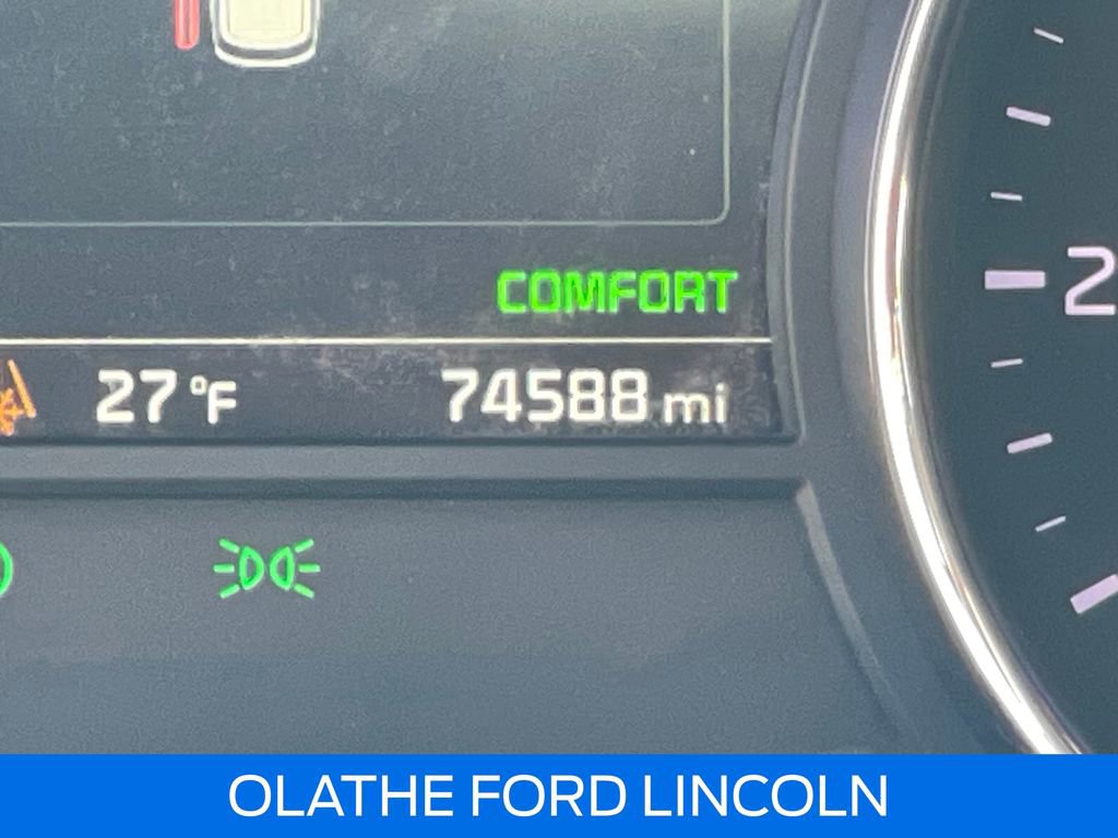 Used 2018 Kia Sedona SX image 18