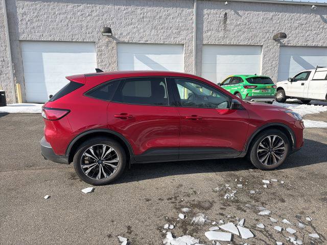 Certified 2022 Ford Escape SE w/ SE Sport Appearance Package image 8