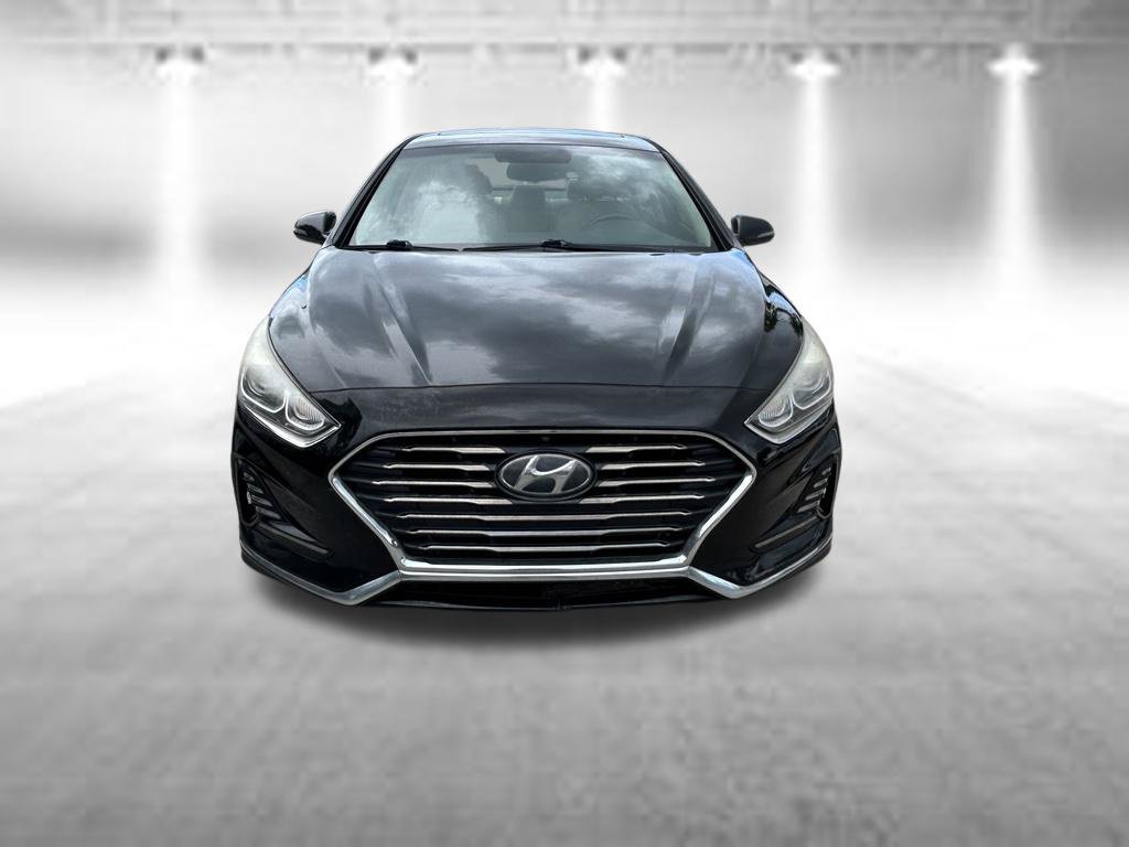 Used 2018 Hyundai Sonata Limited w/ Cargo Package FWD image 10
