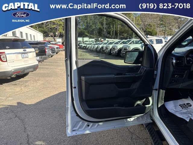 Certified 2022 Ford F150 XLT w/ Equipment Group 302A High image 19