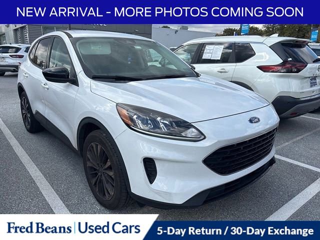 Certified 2022 Ford Escape SE w/ SE Sport Appearance Package