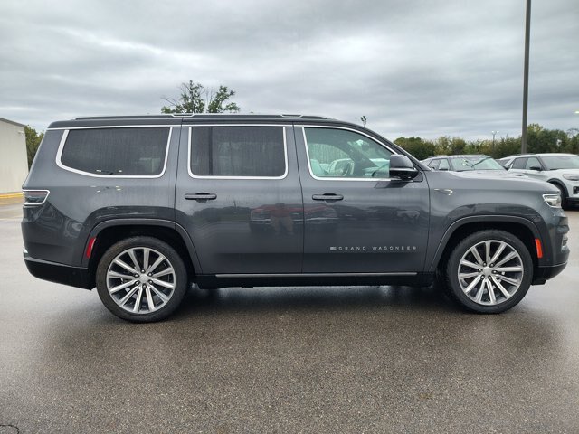 Used 2023 Jeep Grand Wagoneer Series II AWD/4WD image 7