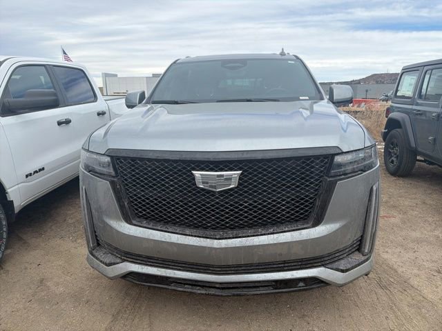 Used 2024 Cadillac Escalade Sport w/ LPO, ONYX Package image 2