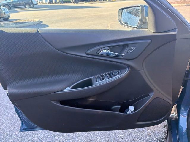 Used 2024 Chevrolet Malibu LS image 14