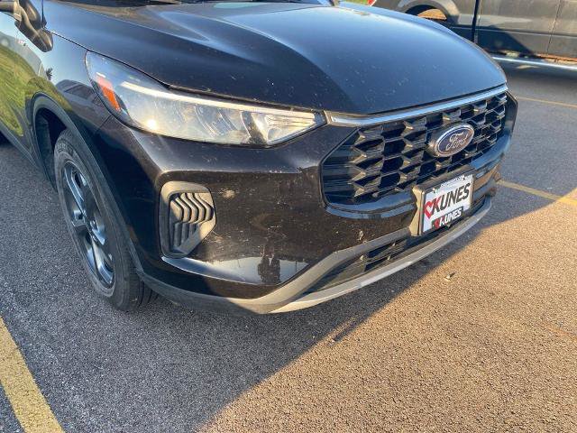 Certified 2025 Ford Escape ST-Line FWD image 3