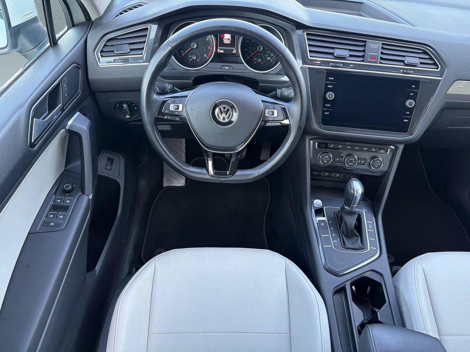 Used 2018 Volkswagen Tiguan SEL FWD image 4
