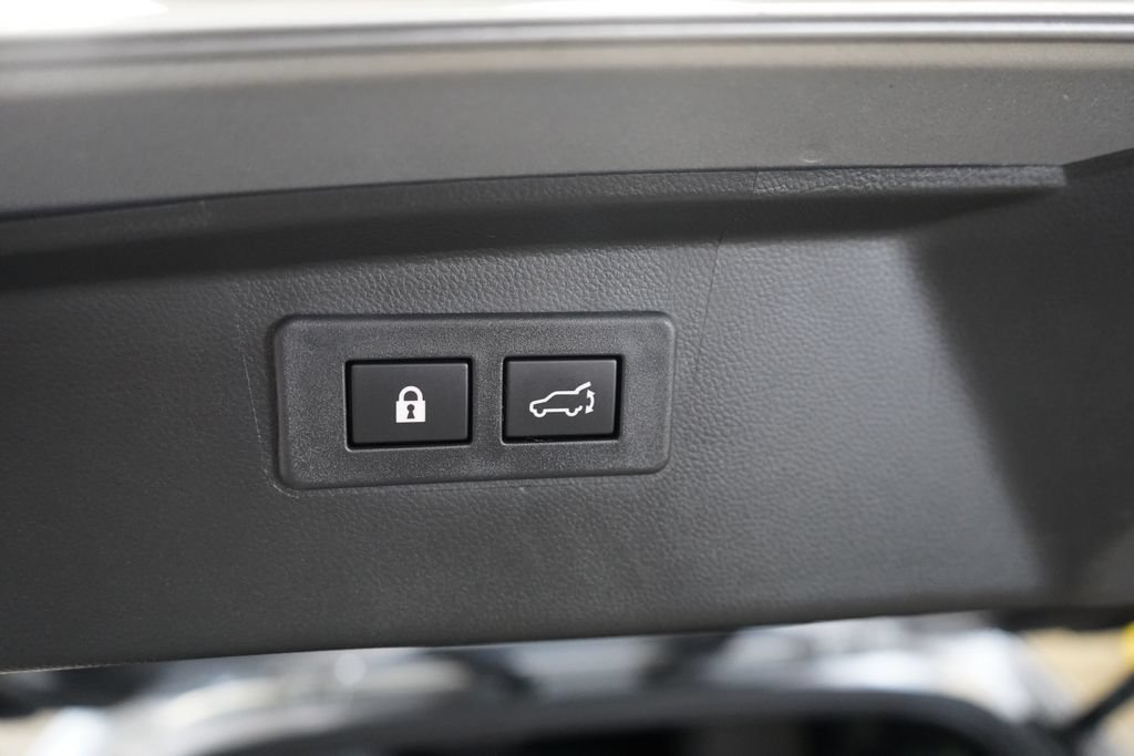Used 2025 Subaru Outback Wilderness AWD/4WD image 29