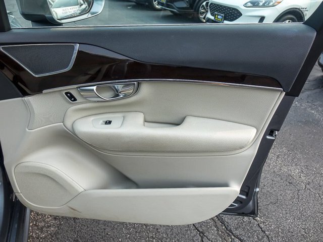 Used 2019 Volvo XC90 T6 Momentum w/ Advanced Package AWD/4WD image 31