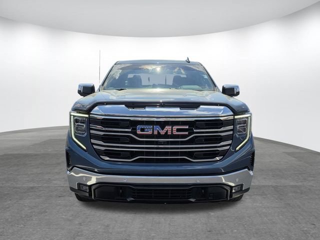 Used 2024 GMC Sierra 1500 SLT w/ SLT Premium Plus Package AWD/4WD image 2