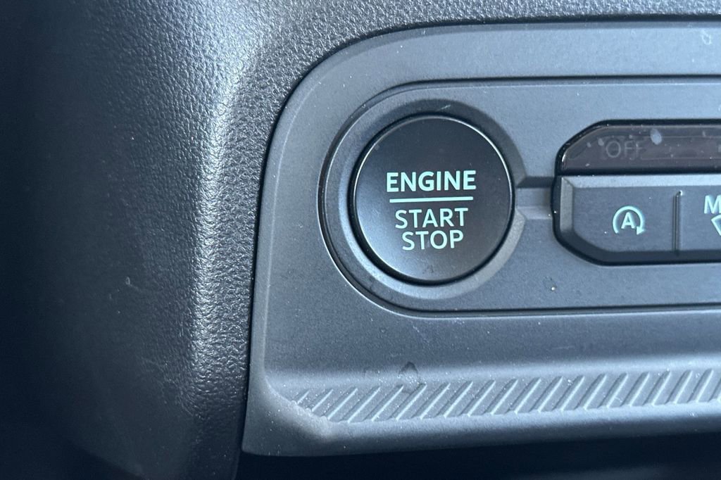 Certified 2025 Ford Bronco Sport Outer Banks w/ Outer Banks Tech Package+ AWD/4WD image 26