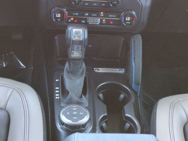 Certified 2024 Ford Bronco Wildtrak image 19