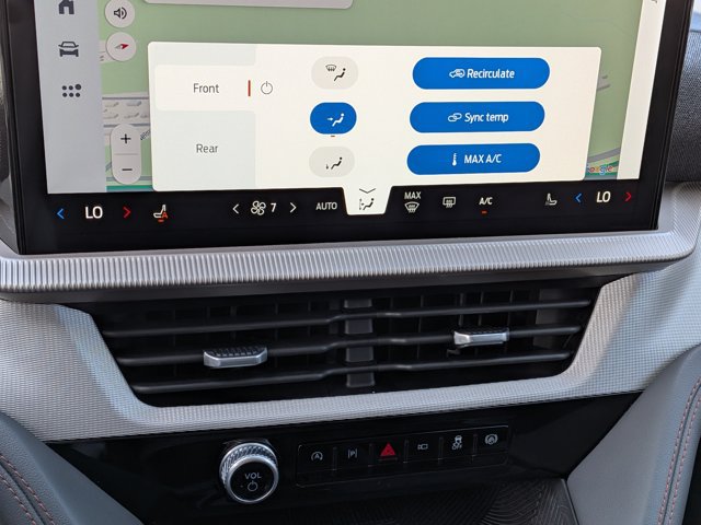 Certified 2025 Ford Explorer Active RWD image 26