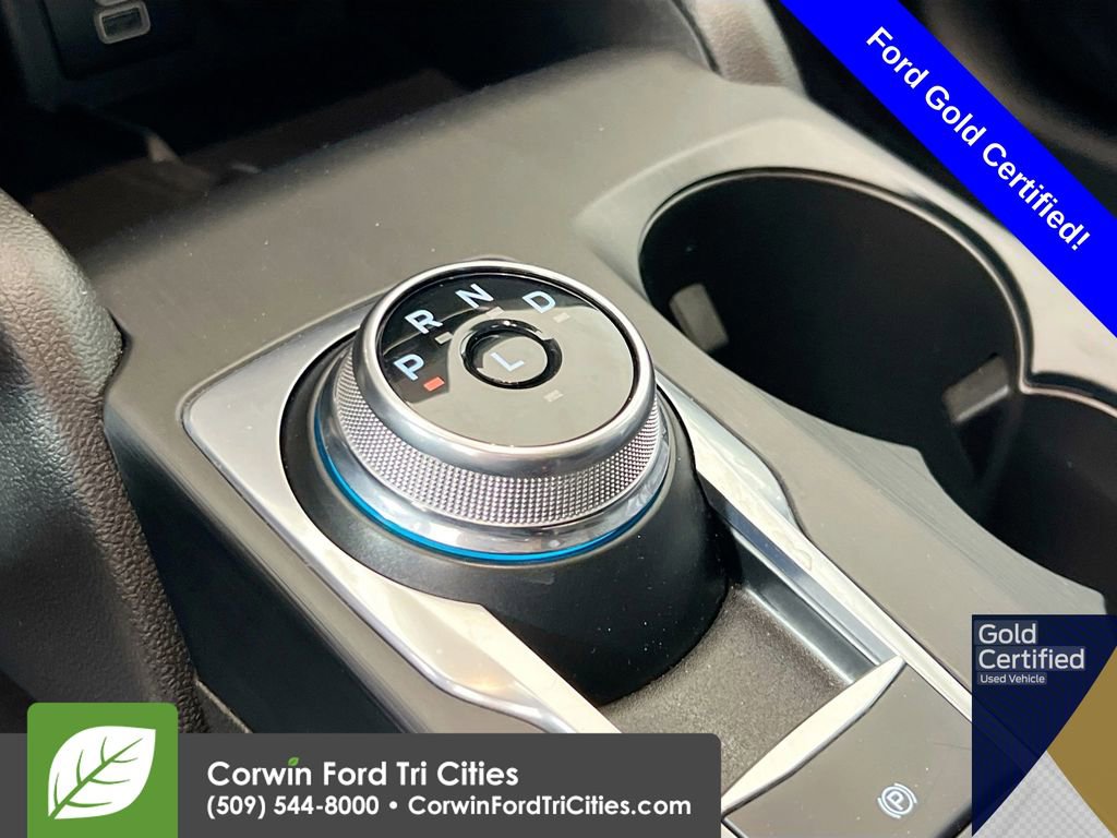 Certified 2025 Ford Escape Platinum image 10