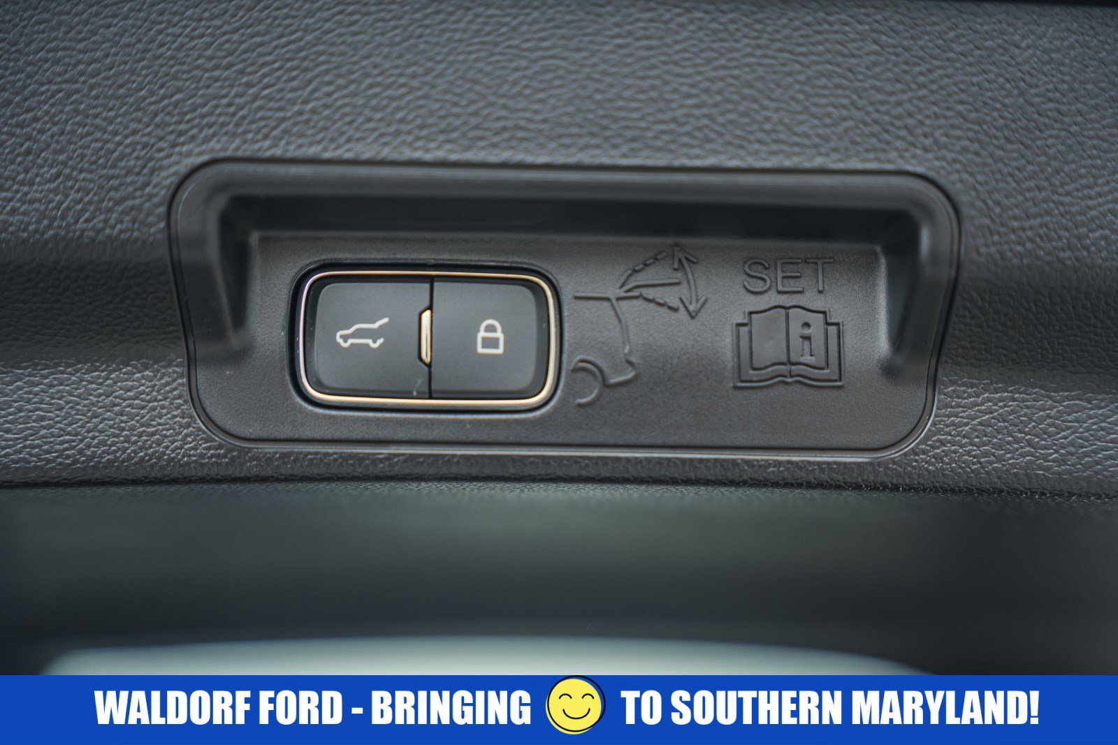 Certified 2023 Ford Explorer XLT w/ Equipment Group 202A image 22