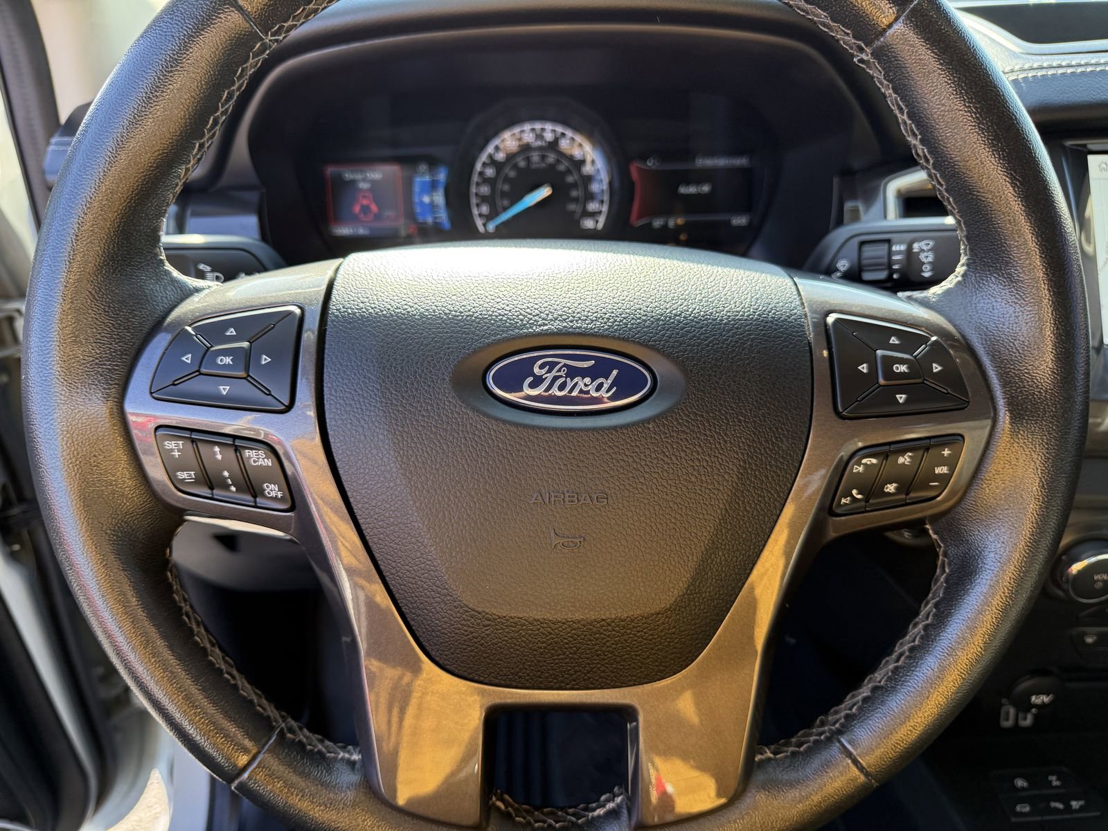 Certified 2022 Ford Ranger Lariat w/ Equipment Group 501A High image 29