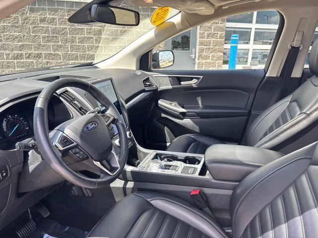 Certified 2024 Ford Edge SEL w/ Convenience Package AWD/4WD image 17
