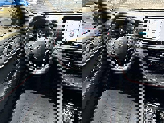 Certified 2025 Ford Explorer ST-Line w/ Premium Package image 15