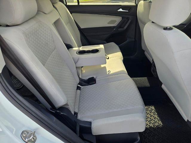 Used 2018 Volkswagen Tiguan S AWD/4WD image 10