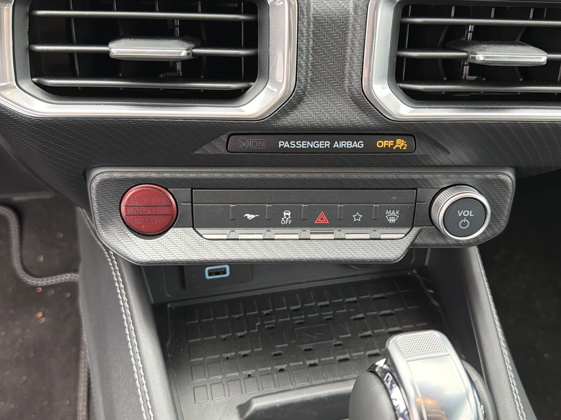 Certified 2024 Ford Mustang GT Premium image 25