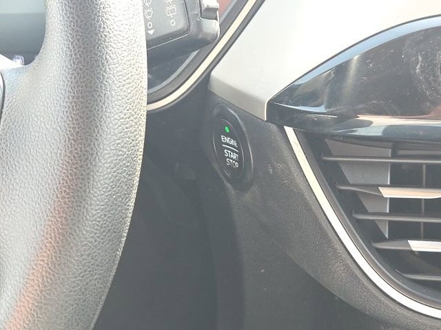 Certified 2020 Ford Escape SE image 46