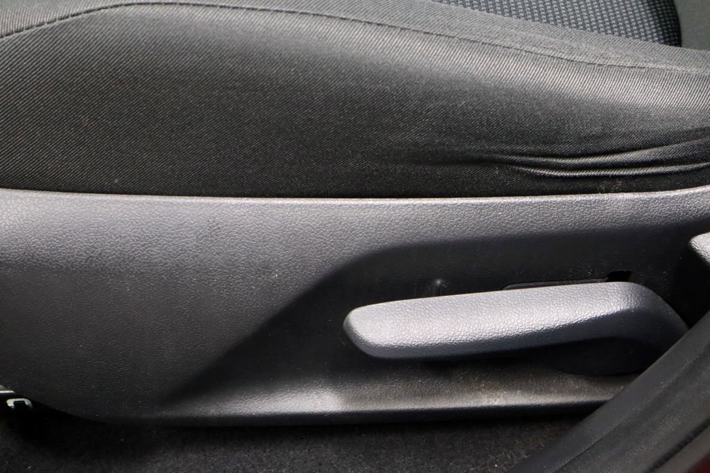 Used 2020 Toyota RAV4 LE w/ Carpet Mat Package FWD image 24