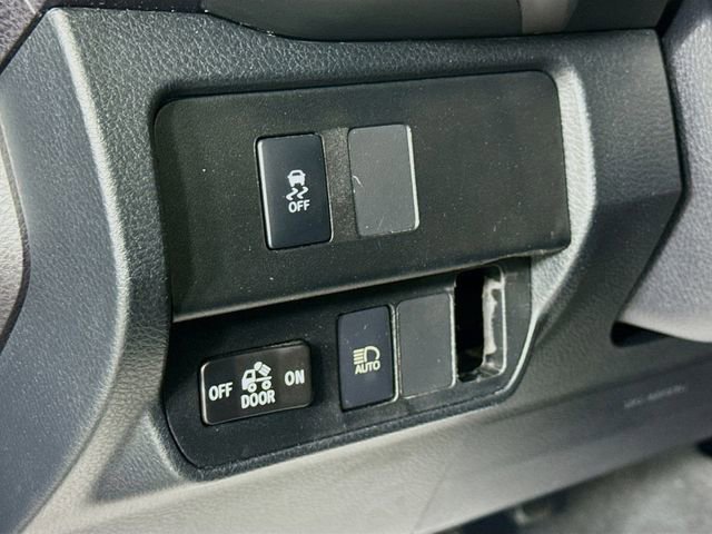 Used 2020 Toyota Tacoma SR5 image 10