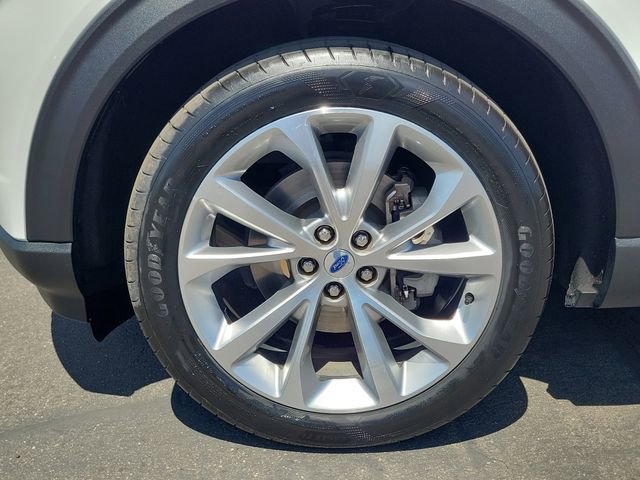 Certified 2023 Ford Explorer Platinum w/ Technology Package image 32