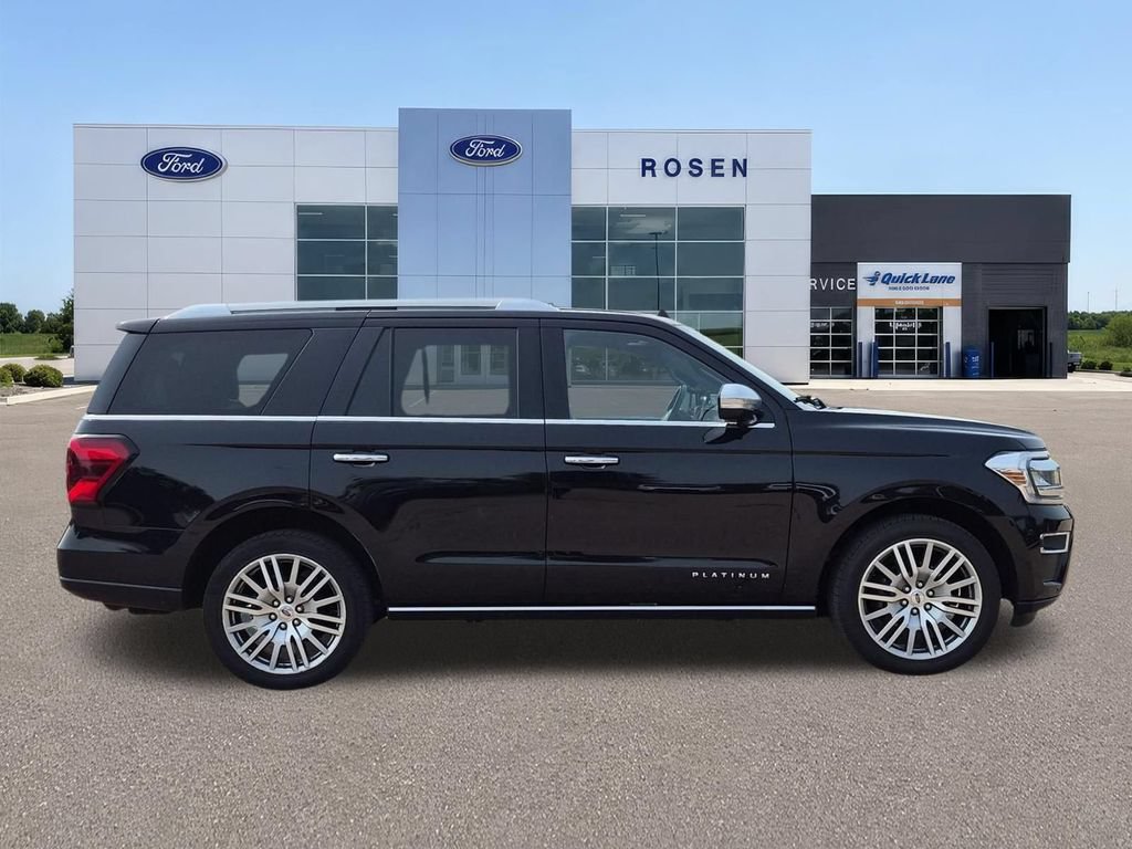 Certified 2023 Ford Expedition Platinum AWD/4WD image 2