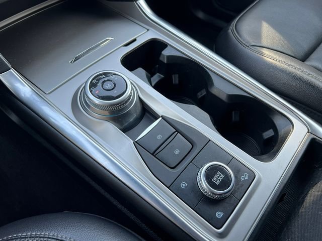 Certified 2020 Ford Explorer XLT w/ Equipment Group 202A image 34