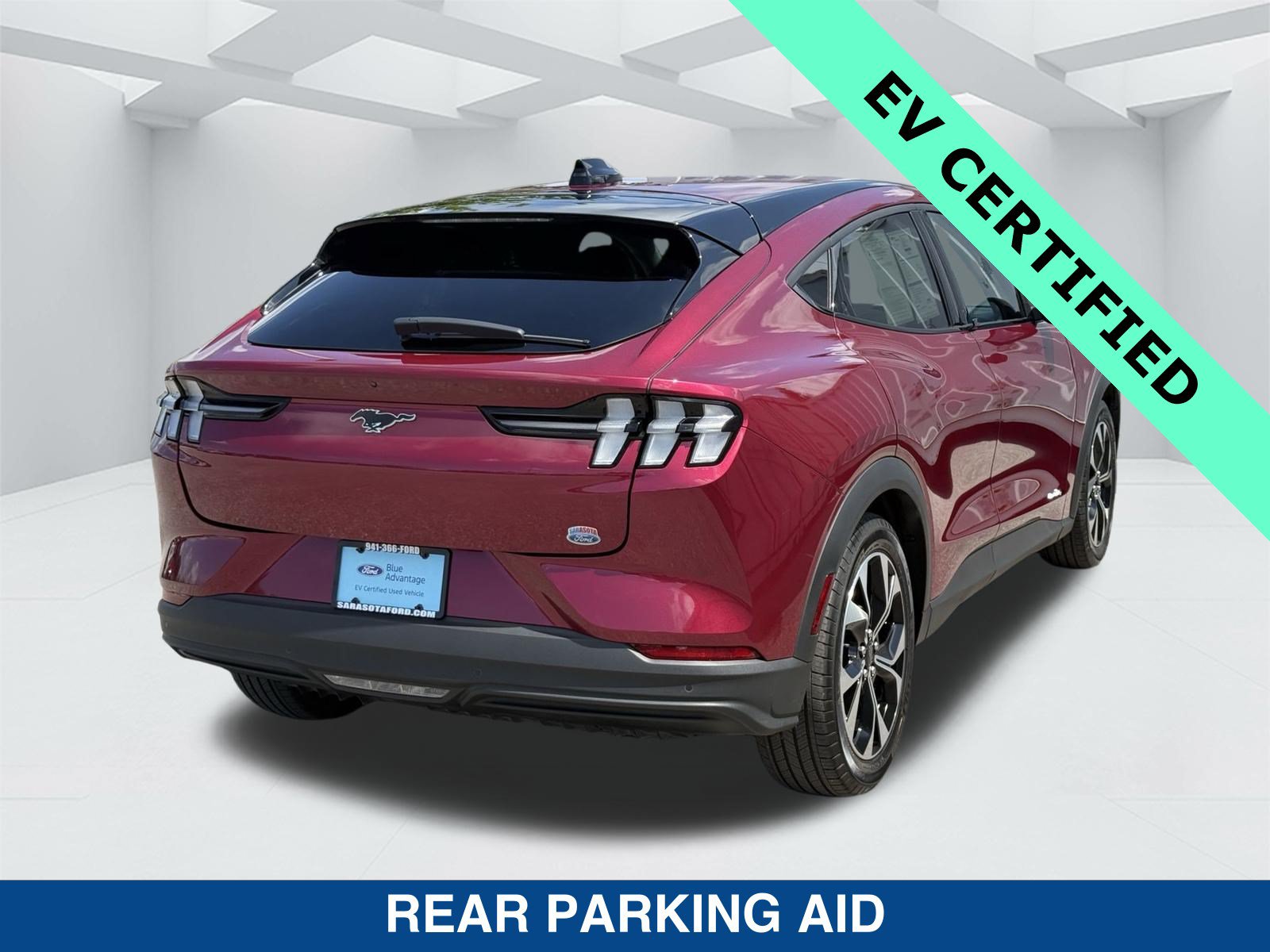 Certified 2025 Ford Mustang Mach-E Select AWD/4WD image 5