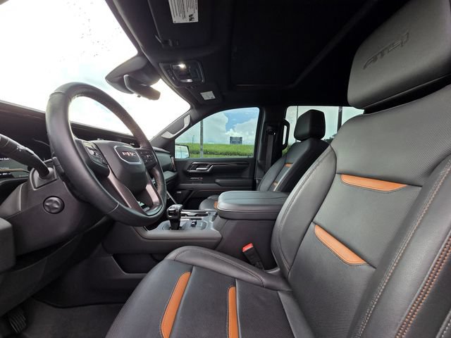 Used 2024 GMC Sierra 1500 AT4 w/ Technology Package AWD/4WD image 13